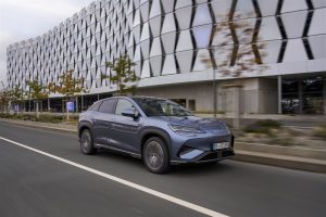 BYD Sealion 7